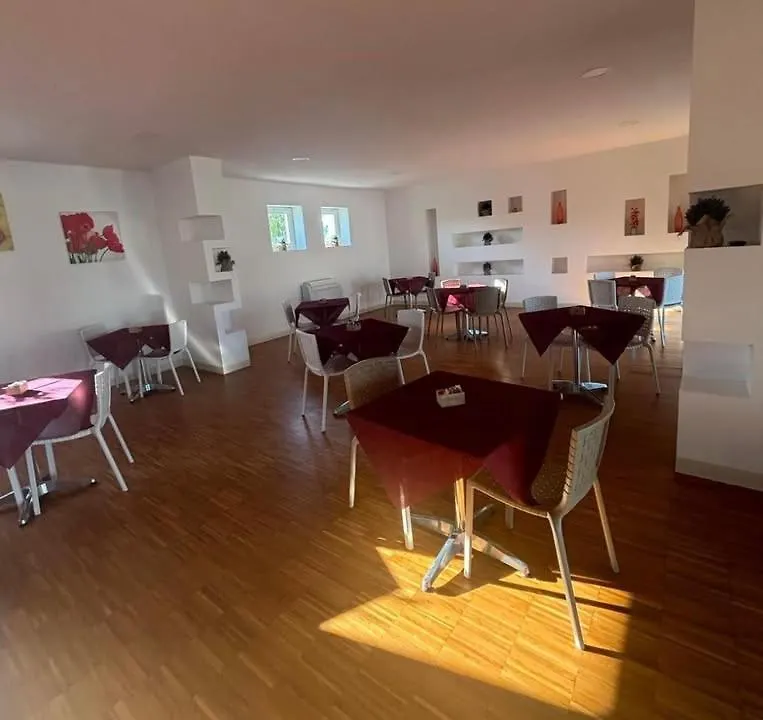Bisus De Jara Hotel Tuili